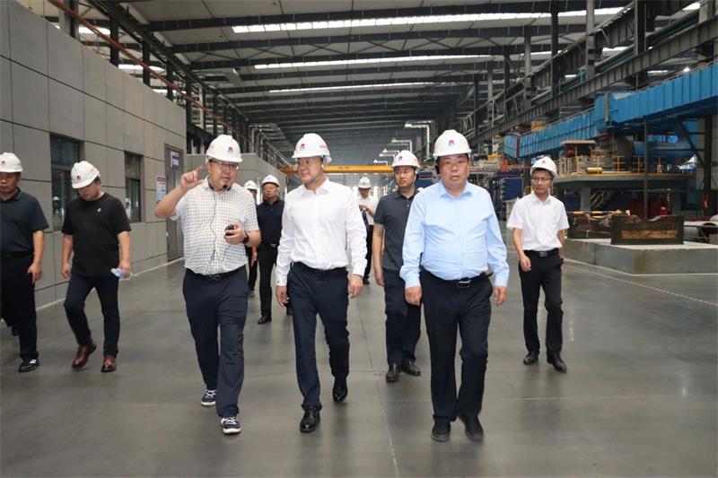 山東省臨朐縣黨政考察團到明泰鋁業(yè)參觀考察